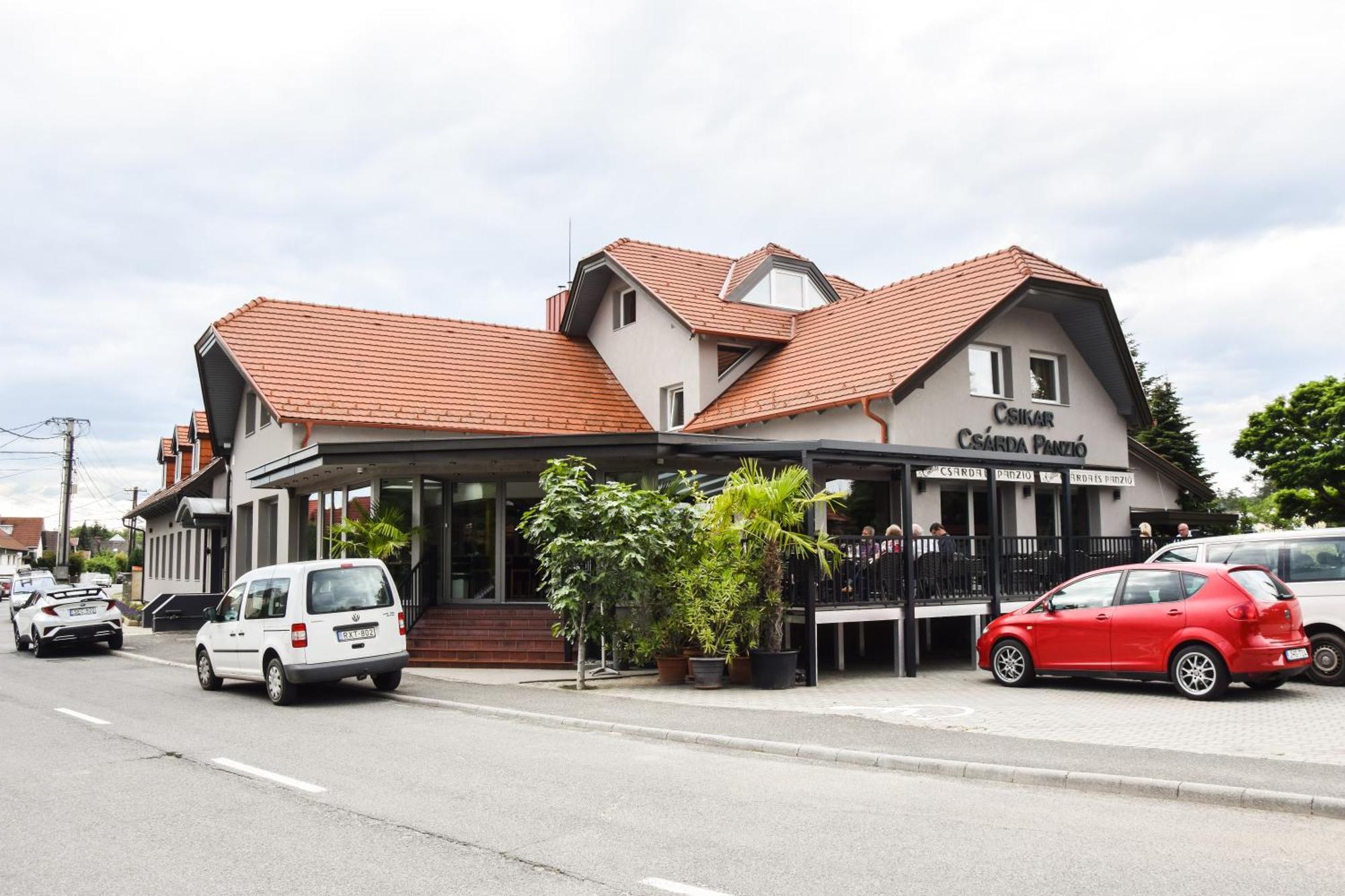 Hotel Csikar Csárda és Panzió Kőszeg Exterior foto